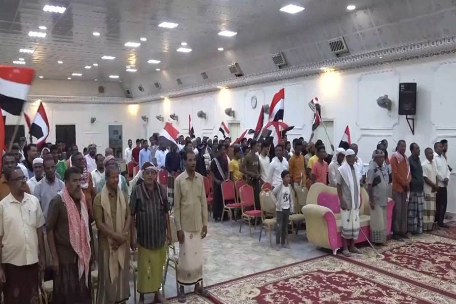 مجلس شباب الثورة في حضرموت ينظم حفلا فنيا وخطابيا بمناسبة ثورة الرابع عشر من أكتوبر